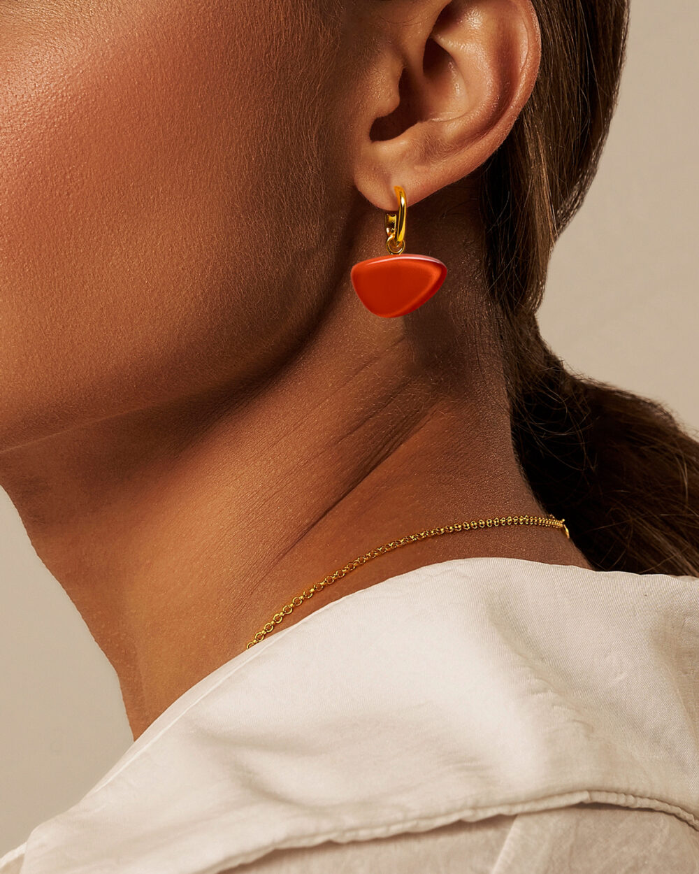 Brinco Blanca Vermelho – Banho Ouro 18K - Image 2