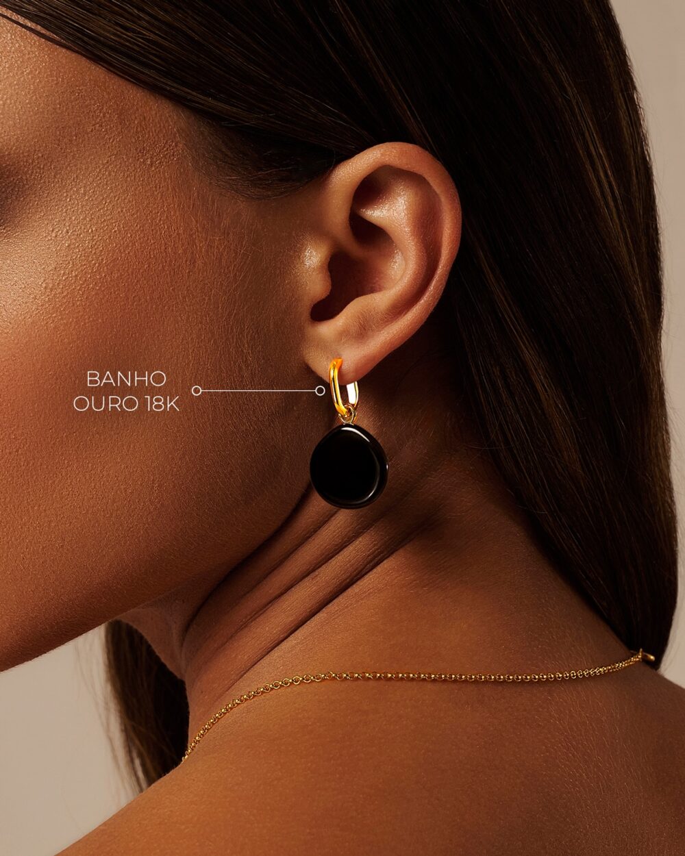 Brinco Flora Preto – Banho Ouro 18K - Image 4