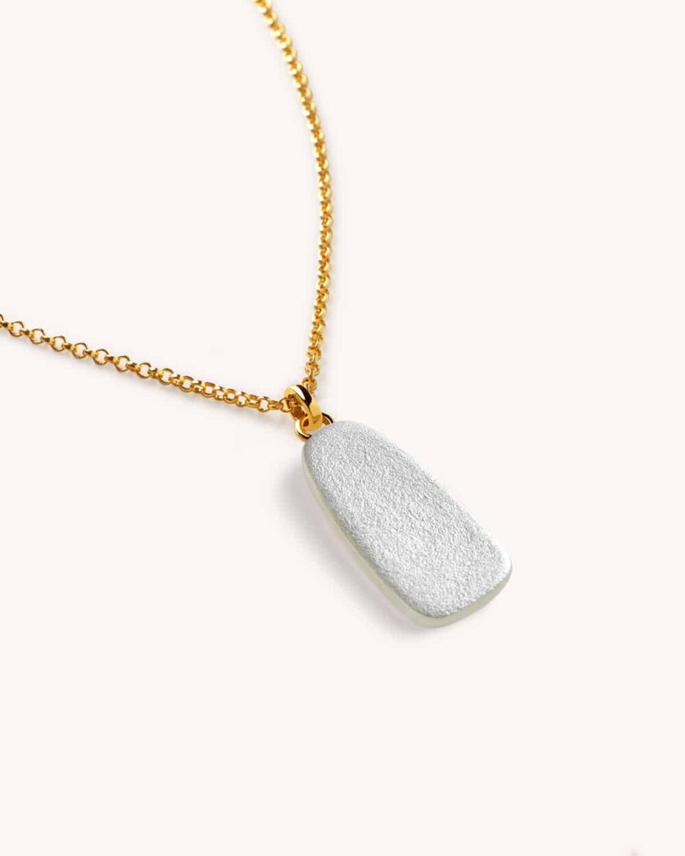 Colar Tulipa Pérola – Banho Ouro 18K