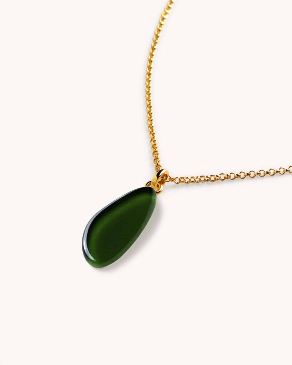 Colar Lis Verde – Banho Ouro 18K