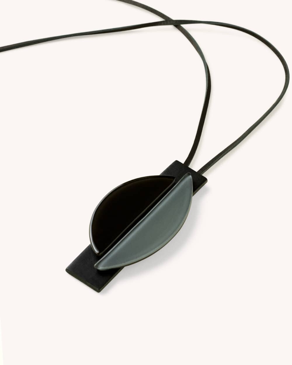Colar Soma Preto