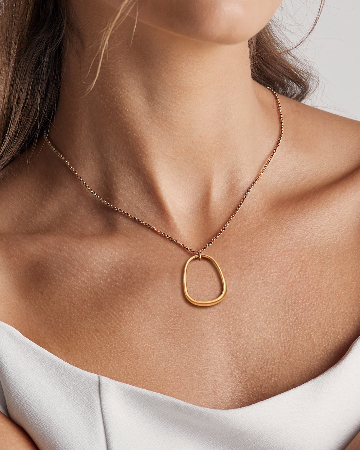 Colar Mini Trapézio - Ouro Vintage 18K - Image 2