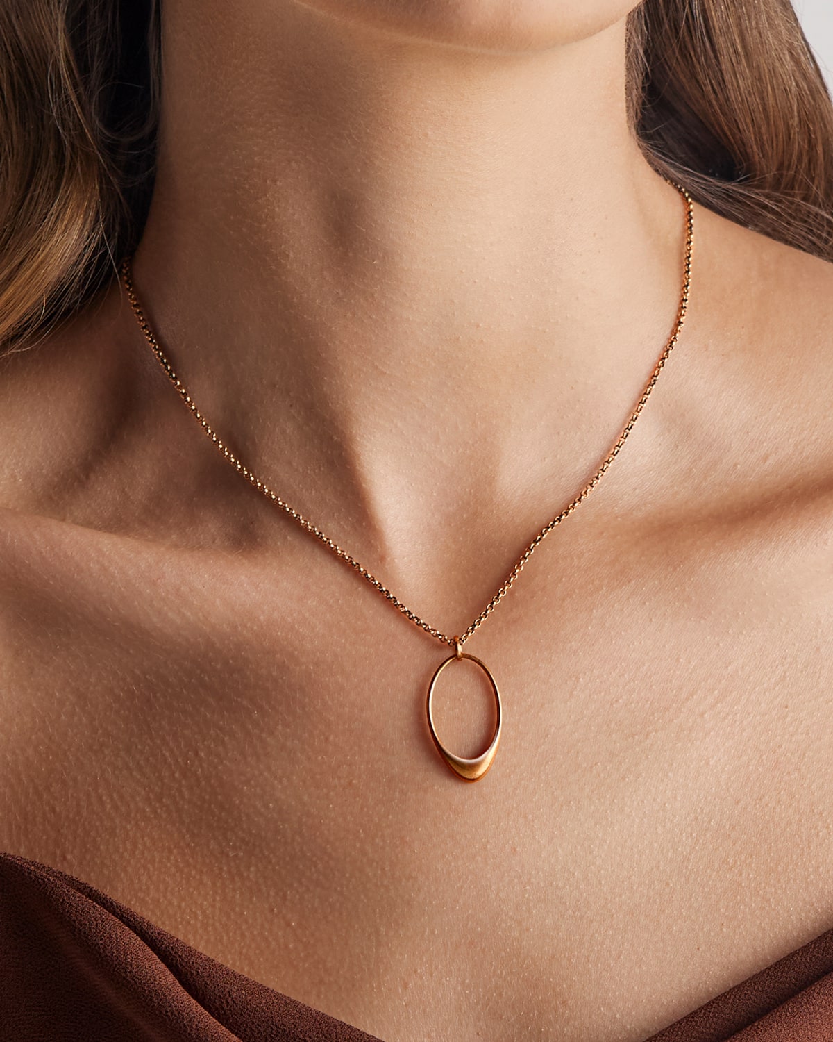 Colar Mini Arco - Ouro Vintage 18K - Image 2