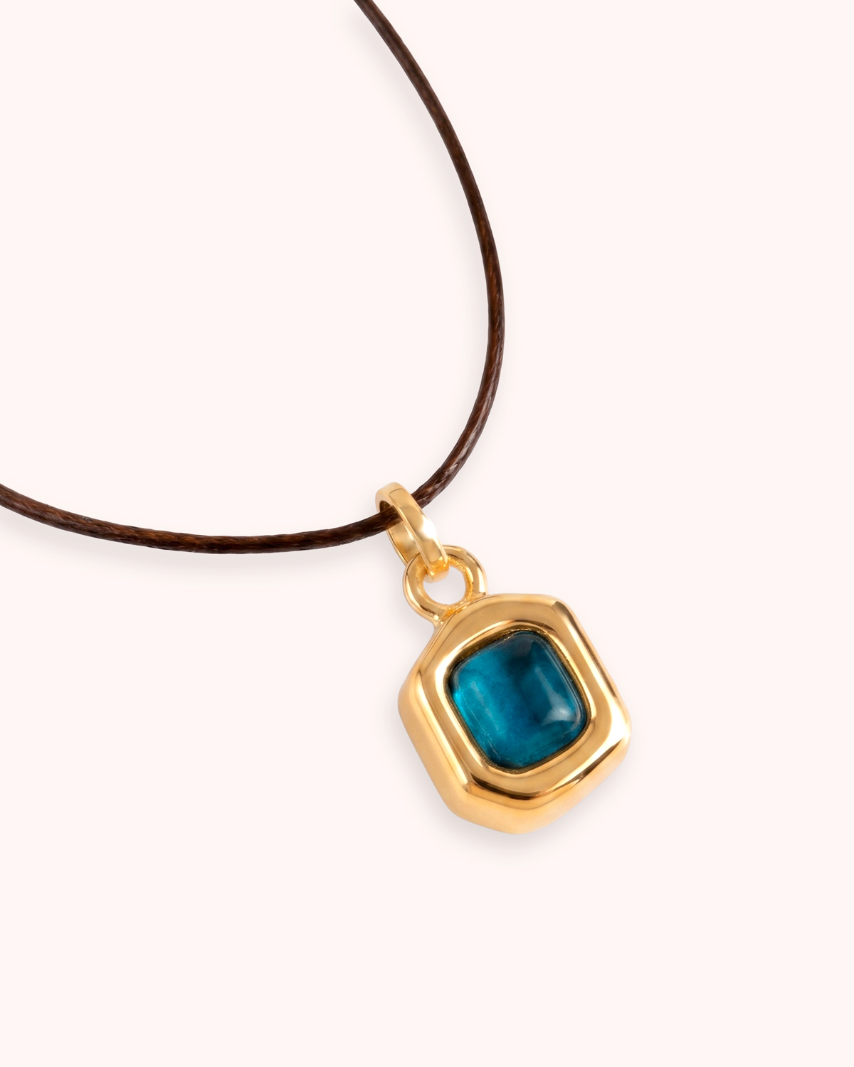 Colar Seixo Azul Laguna Cordão - Banho Ouro 18K