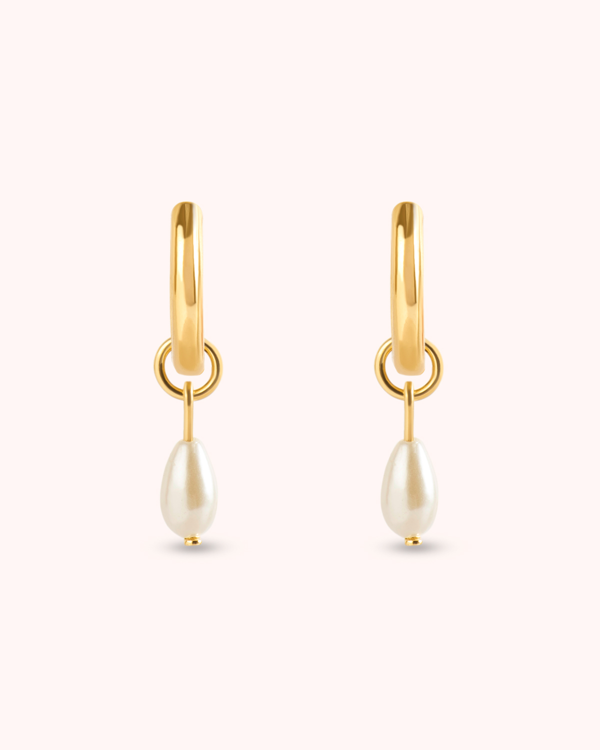 Argola Pérola Mini - Banho Ouro 18K - Image 5